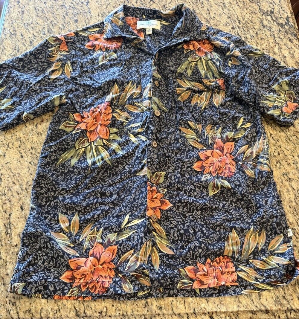 Island Shores Hawaiian Shirt Men's Medium Gray Floral 100% Silk Aloha Camp Beach